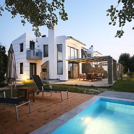 Sunny Sani Luxury Villas Room photo